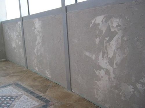 dekorativnaya_shtukaturka_na_balkone_02