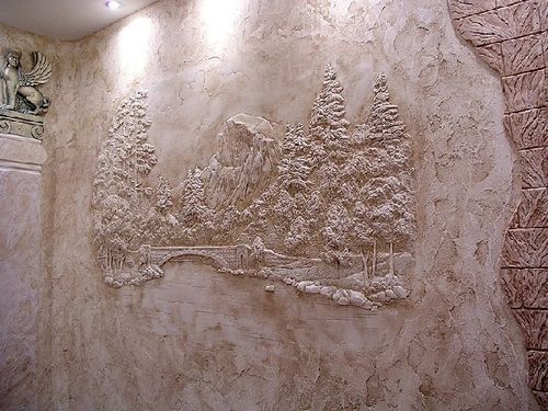 kartiny_iz_shtukaturki_na_stene_07