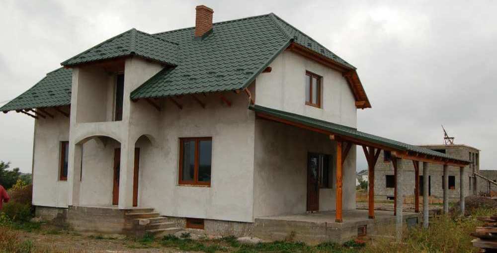 дом покрытый перлитовой штукатуркой