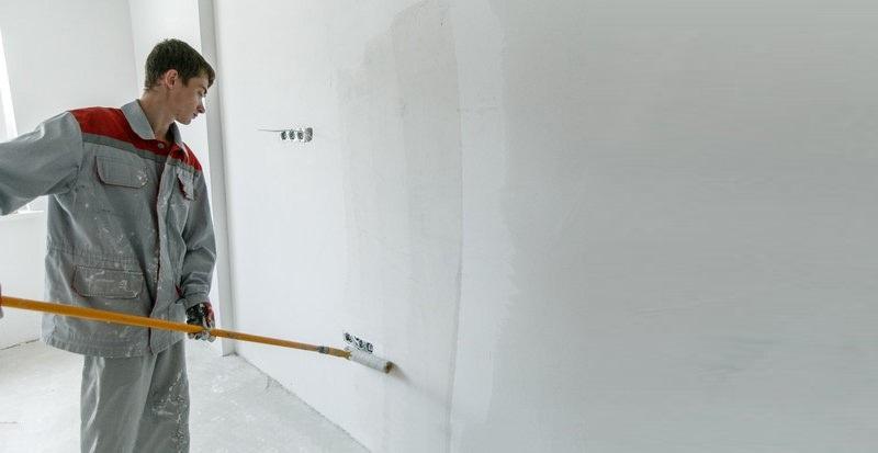 Как правило, гидроизоляционная грунтовка накладывается минимум в два слоя