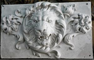 Лепнина в форме животных