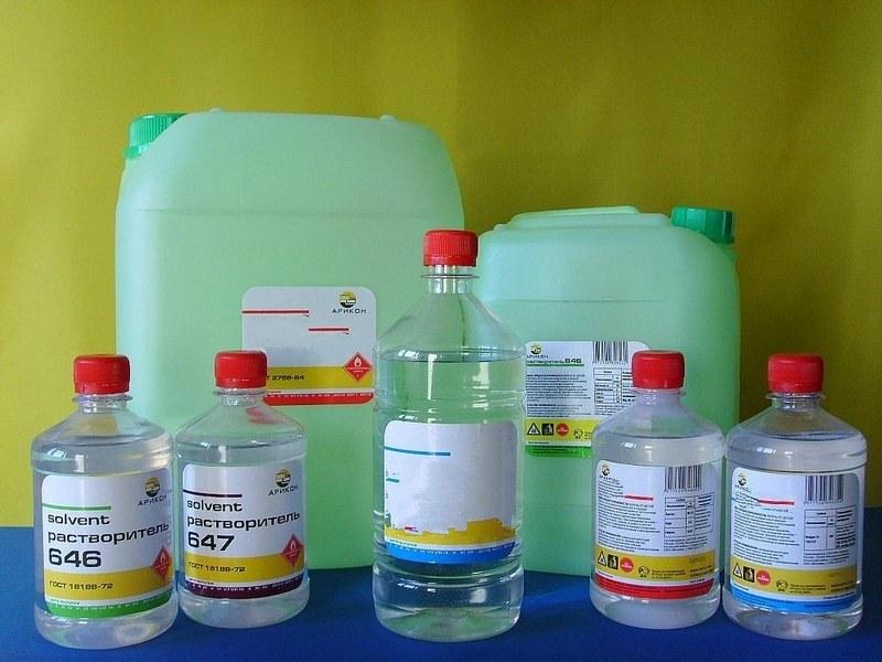 Упростить процесс очистки позволяет применение растворителей